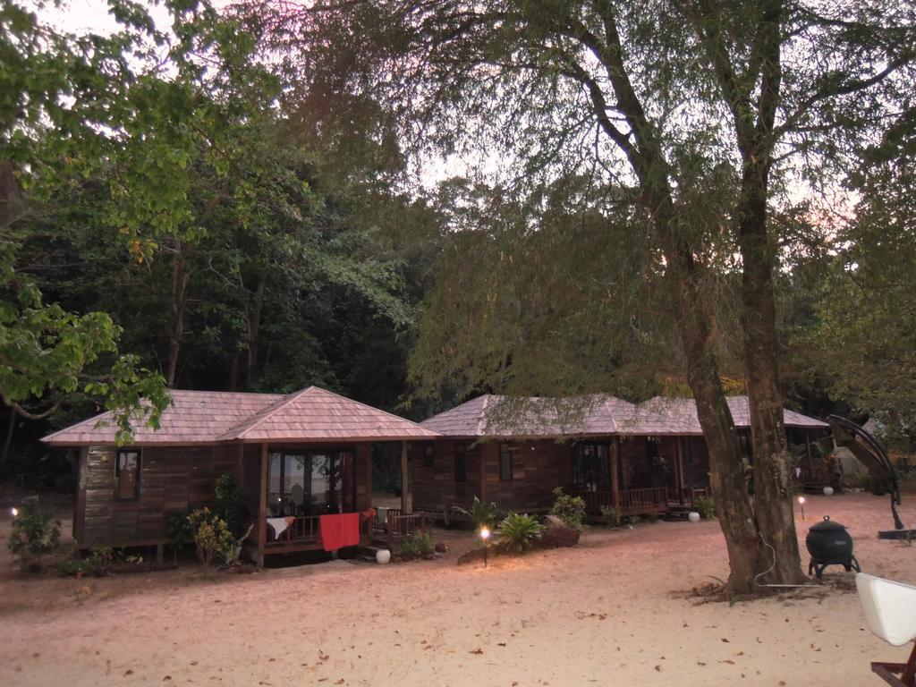 Coral Garden Resort Koh Kradan Luaran gambar