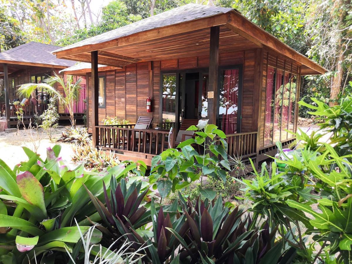Coral Garden Resort Koh Kradan Luaran gambar